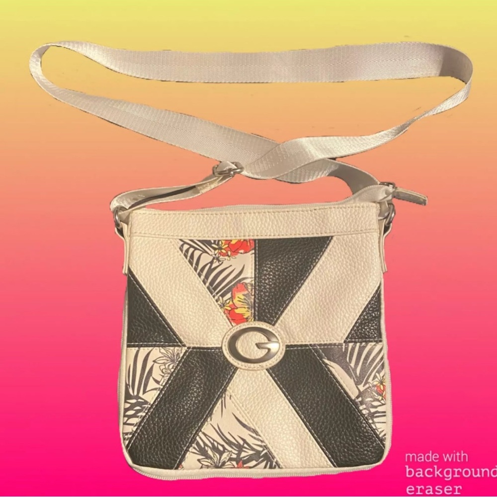 GUESS Small White Leather Cross body bag